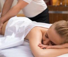 Royal Oak Spa Ambavadi Premium Therapy 9898965487